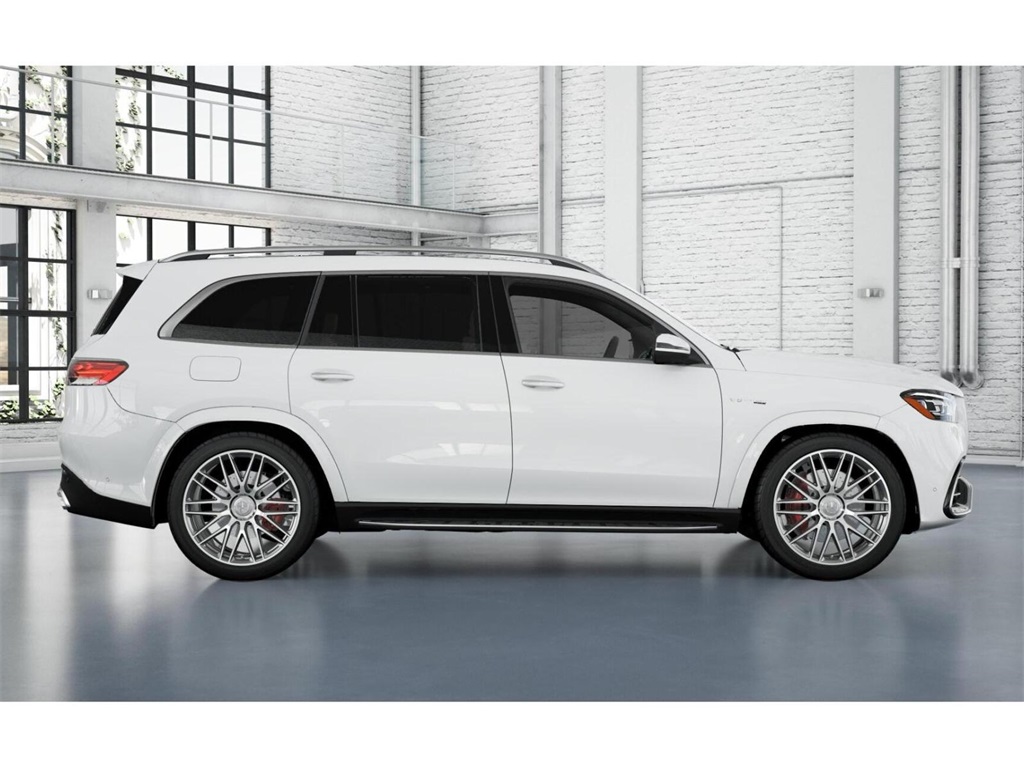 2025 Mercedes Benz GLS 63 AMG 4MATIC photo 2