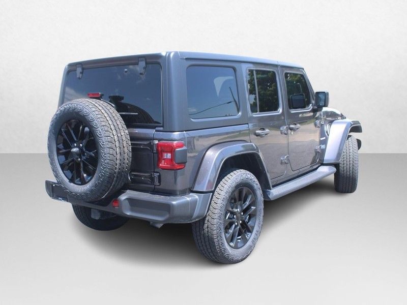 2022 Jeep Wrangler Unlimited Sahara 4xe photo 3