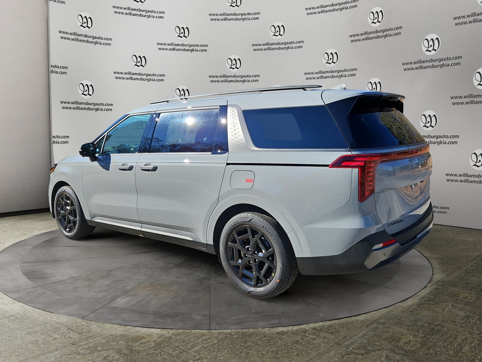 2026 Kia Carnival SX Prestige photo 2