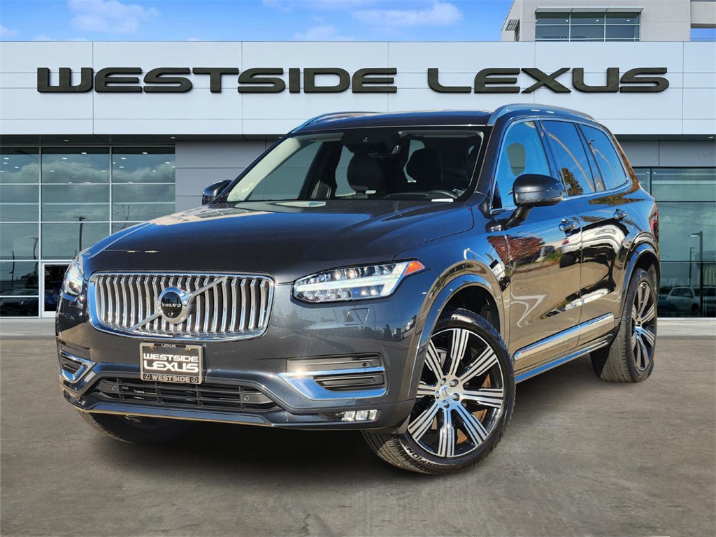 2022 Volvo XC90 Inscription's photo