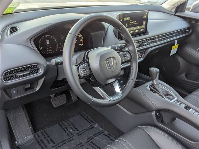 2026 Honda HR-V EX-L photo 2