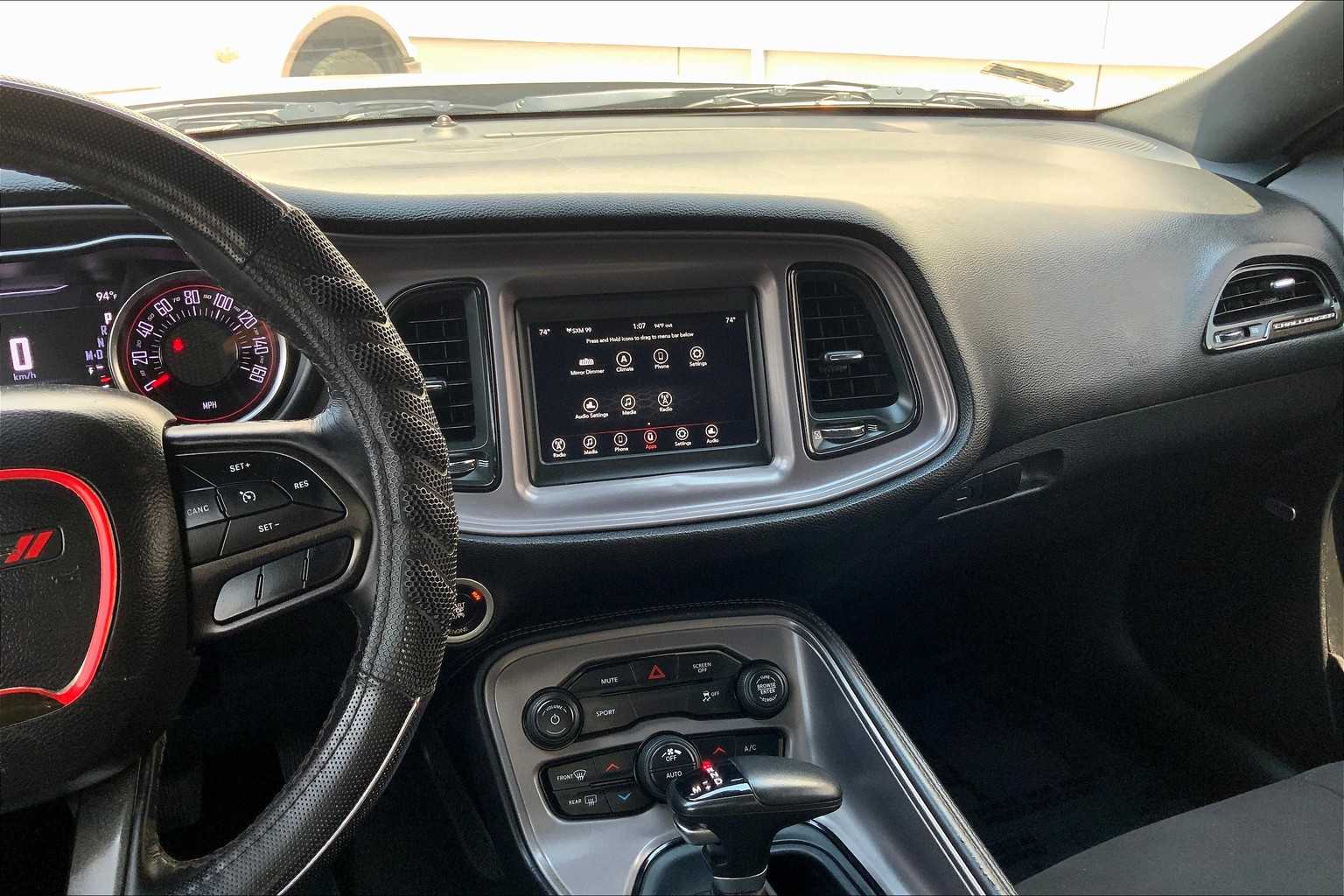 2023 Dodge Challenger SXT photo 6