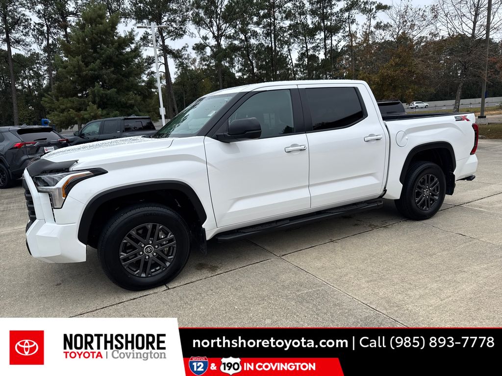 2024 Toyota Tundra SR5's photo
