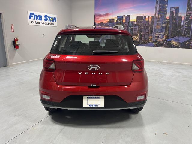 2026 Hyundai Venue SEL photo 23