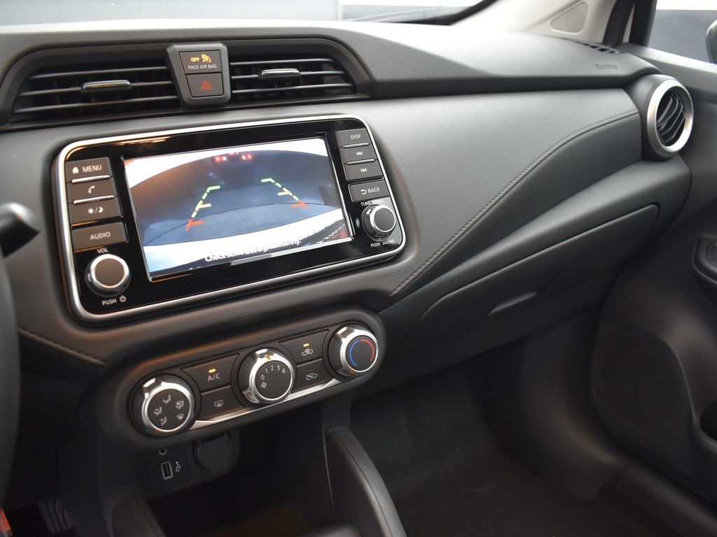 2025 Nissan Versa 1.6 S photo 24