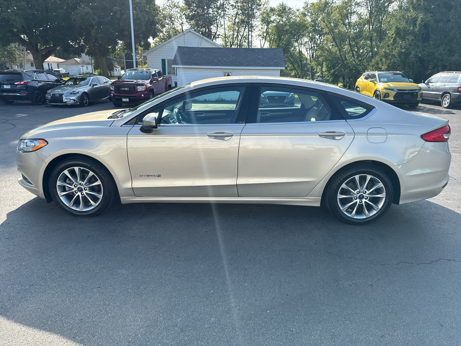 2017 Ford Fusion Hybrid S photo 4