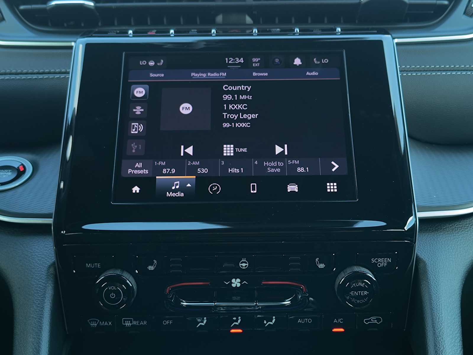 2025 Jeep Grand Cherokee Laredo X photo 10