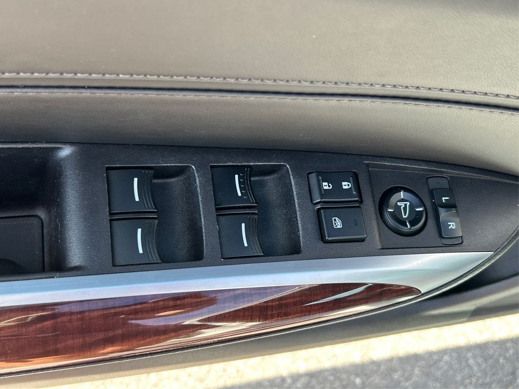 2017 Acura TLX 2.4L photo 31