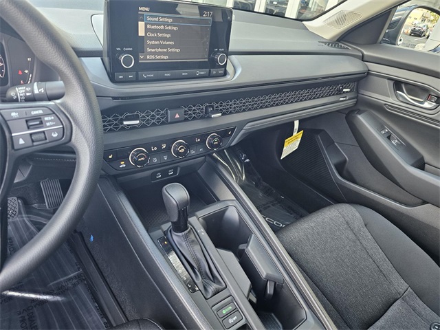 2025 Honda Accord SE photo 25