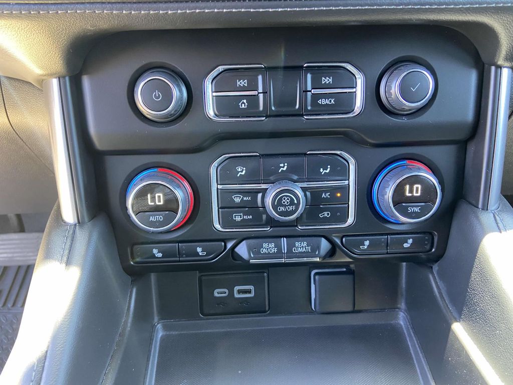2024 Chevrolet Tahoe LT photo 15