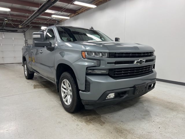 2020 Chevrolet Silverado 1500 RST photo 3