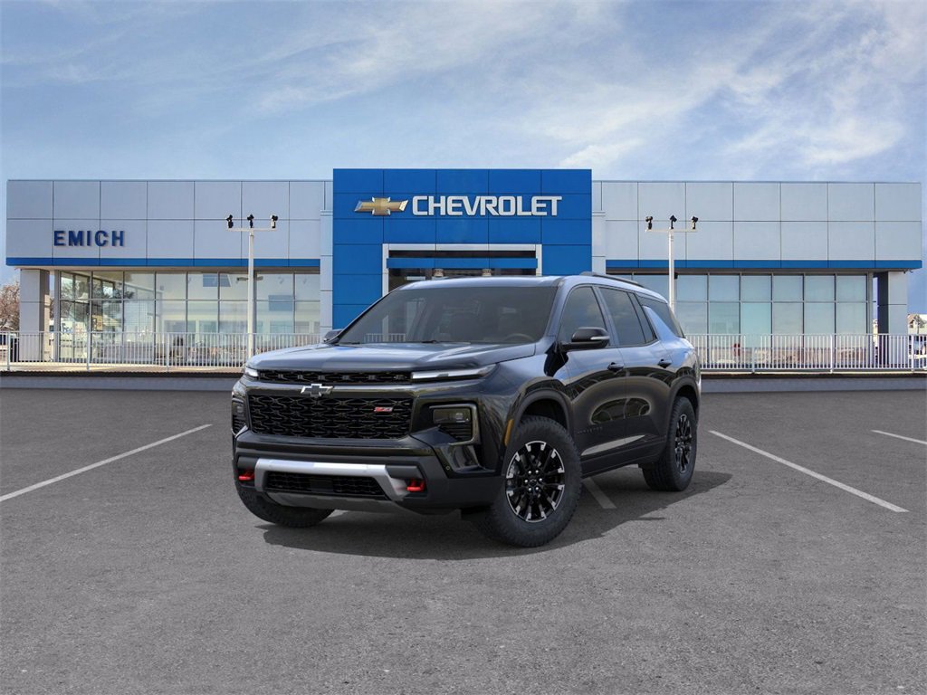 2026 Chevrolet Traverse Z71 photo 3