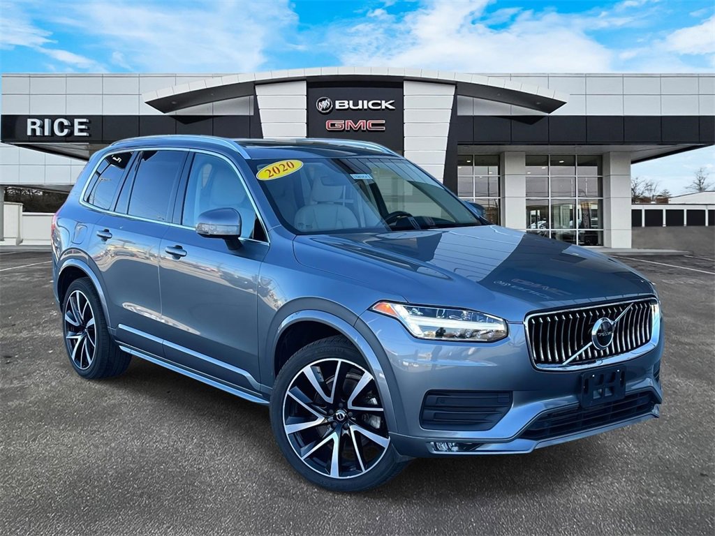2020 Volvo XC90 Momentum