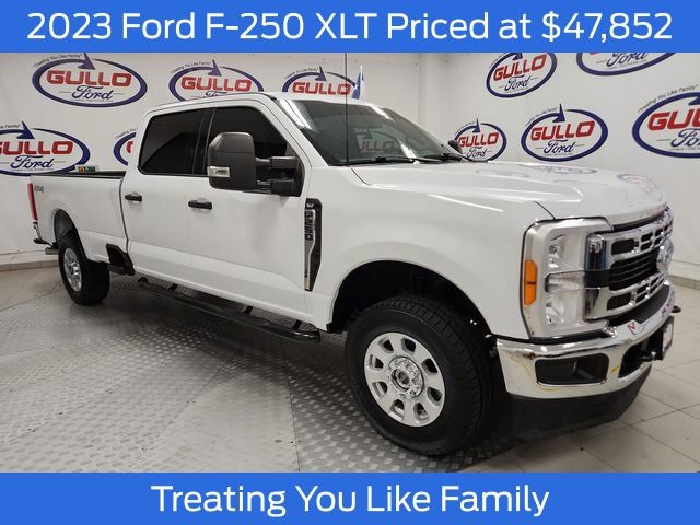 2023 Ford F-250 Super Duty XLT's photo