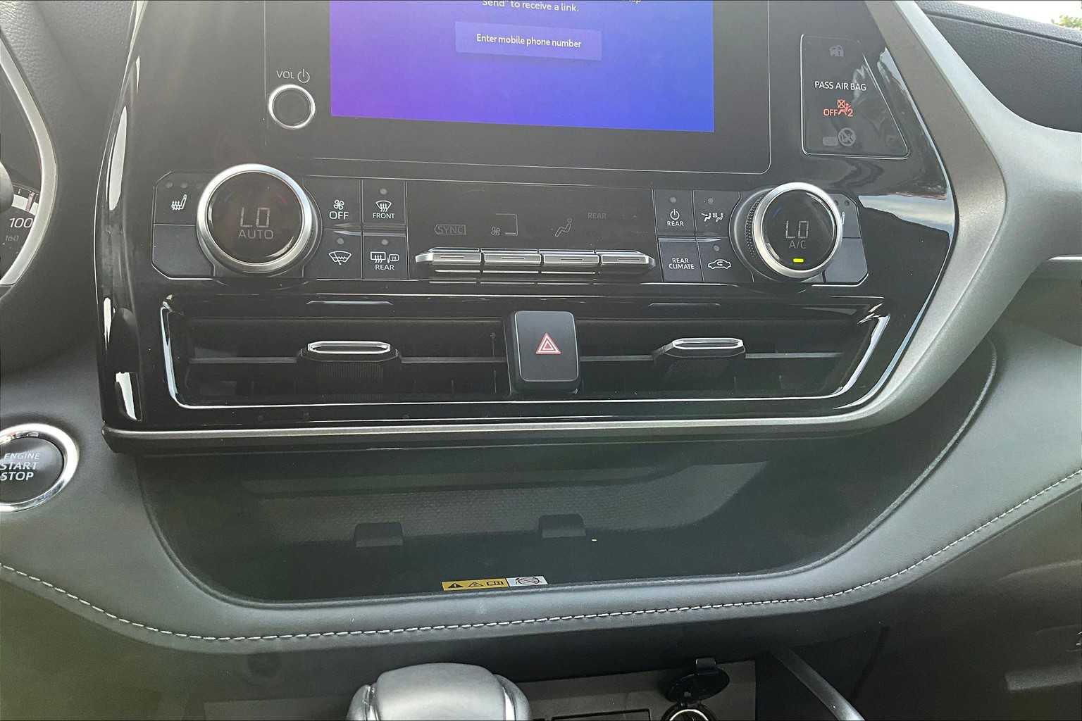 2023 Toyota Highlander Limited Platinum XLE XSE photo 32