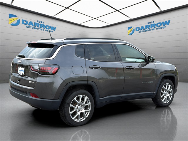 2022 Jeep Compass Latitude Lux photo 5