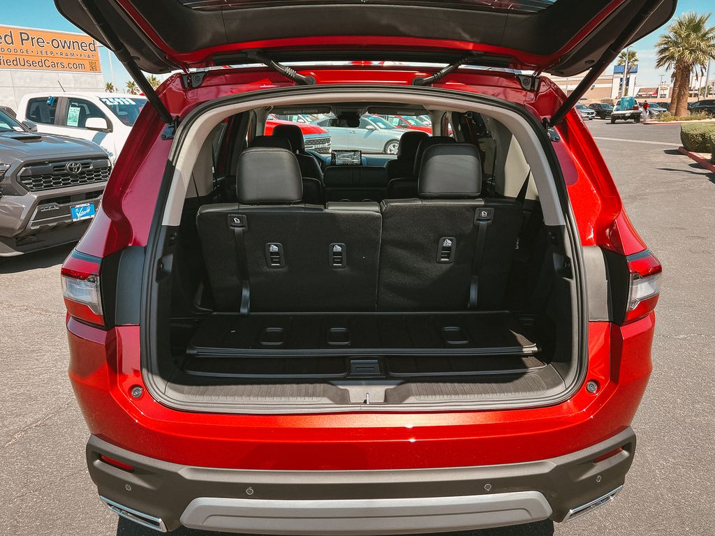 2025 Honda Pilot Touring photo 7