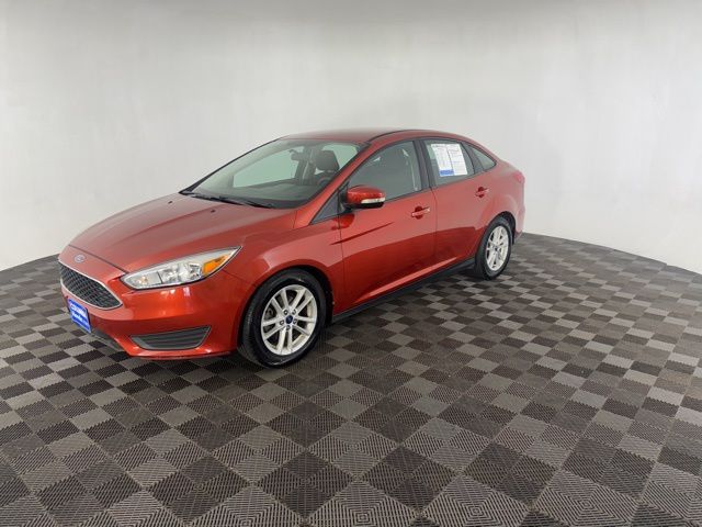 2018 Ford Focus SE photo 3