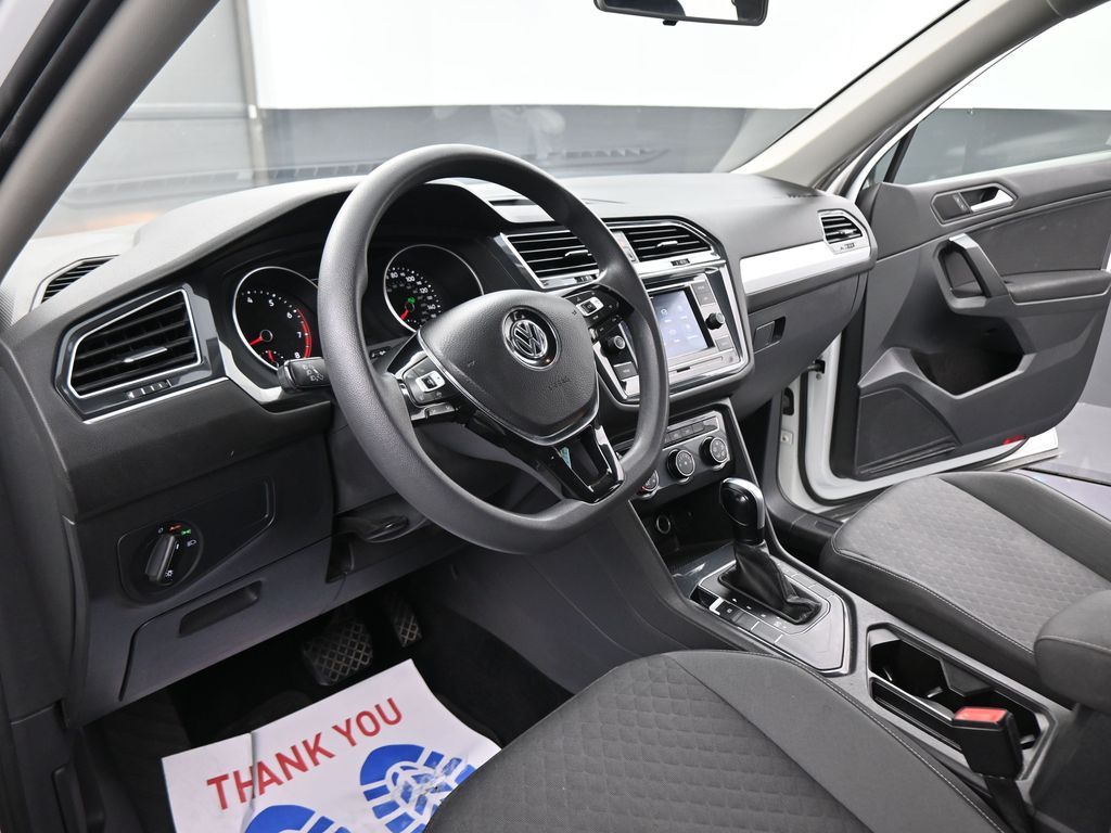 2021 Volkswagen Tiguan S photo 35