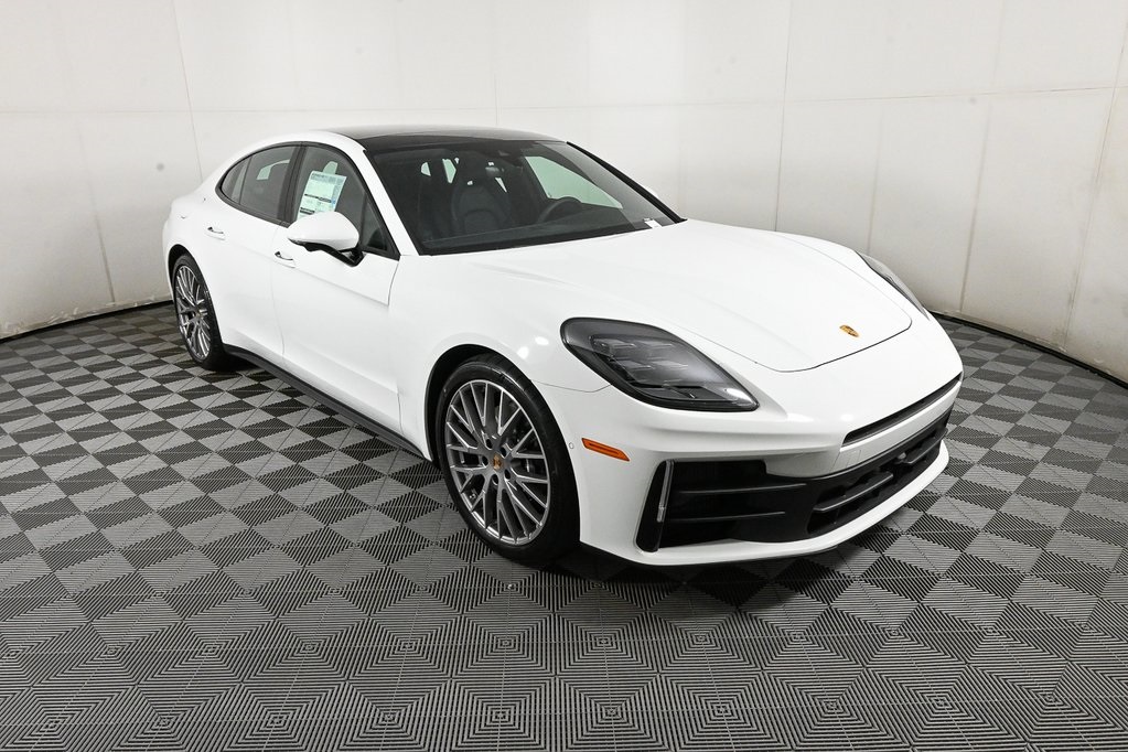 2025 Porsche Panamera 4 photo 27