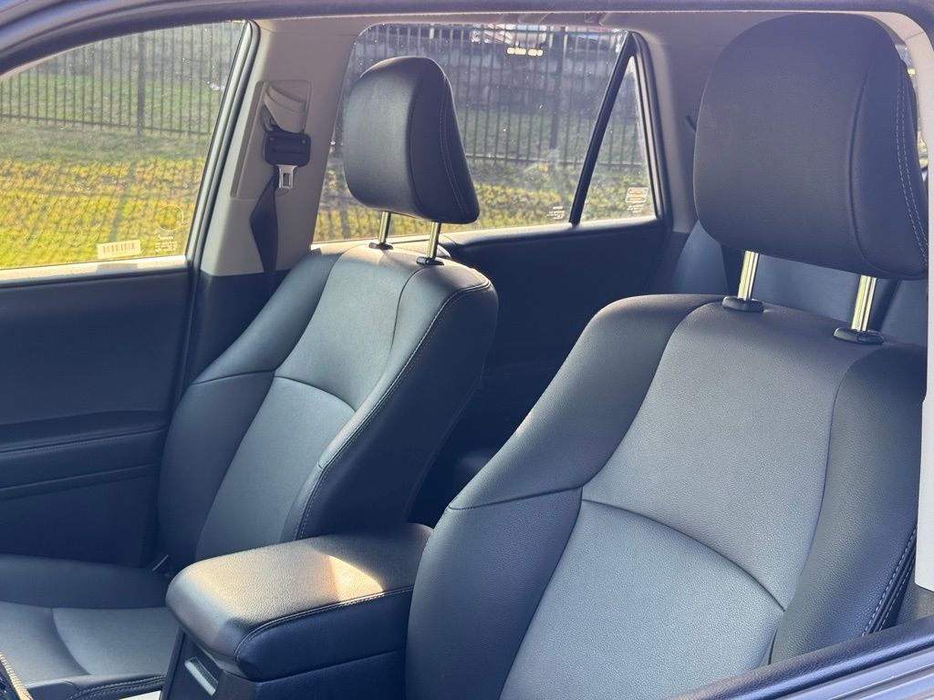 2024 Toyota 4Runner SR5 Premium photo 18