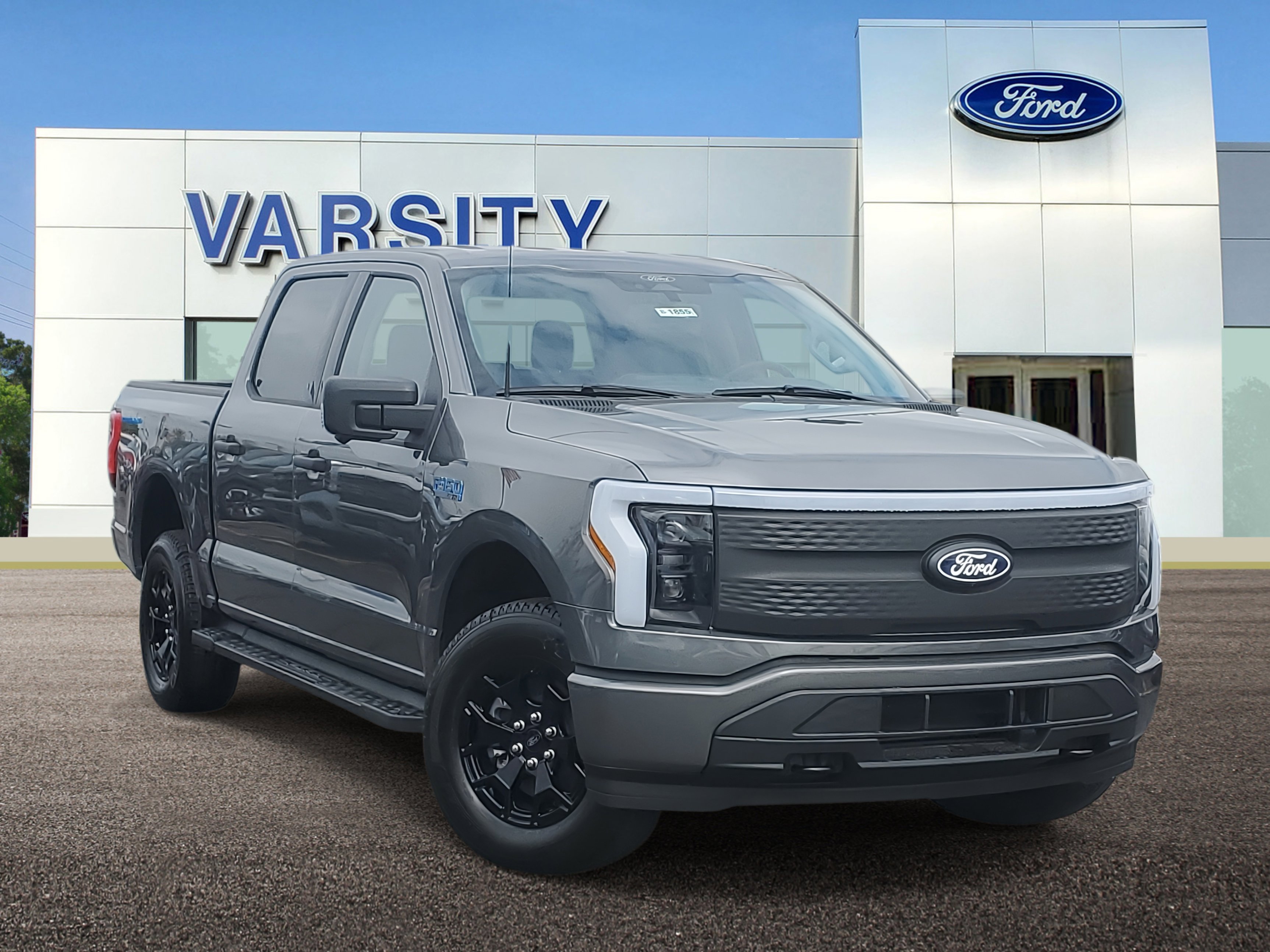 2025 Ford F-150 Lightning XLT's photo