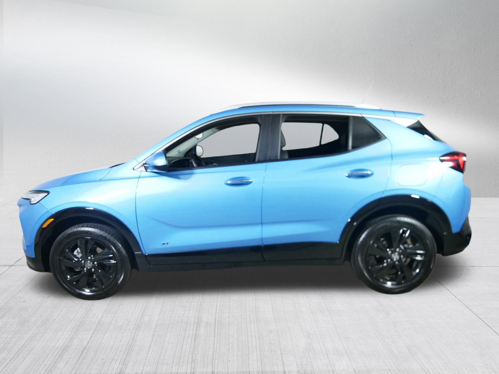 2025 Buick Encore GX Sport Touring photo 4