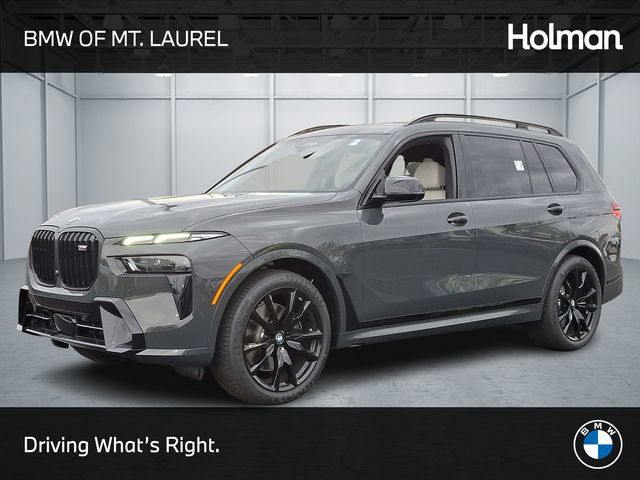 2025 BMW X7 M60i's photo