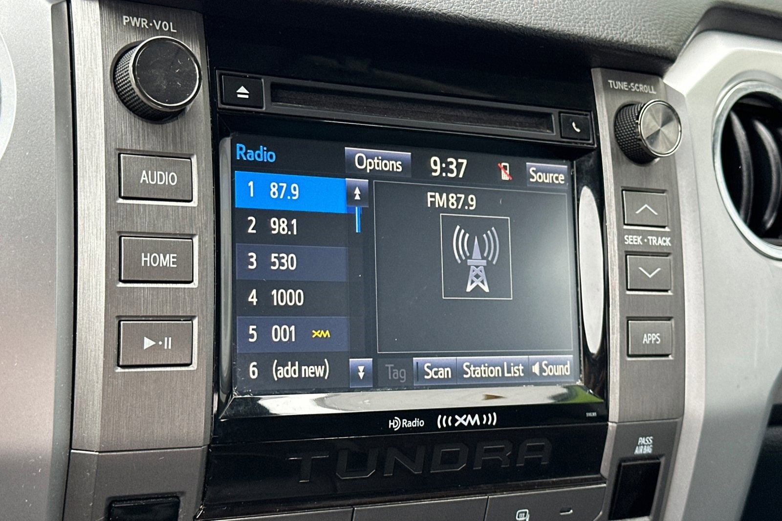 2018 Toyota Tundra SR photo 19