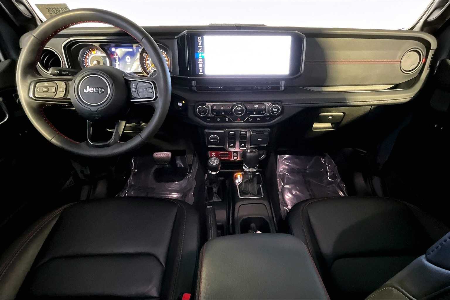 2024 Jeep Wrangler Rubicon X photo 13