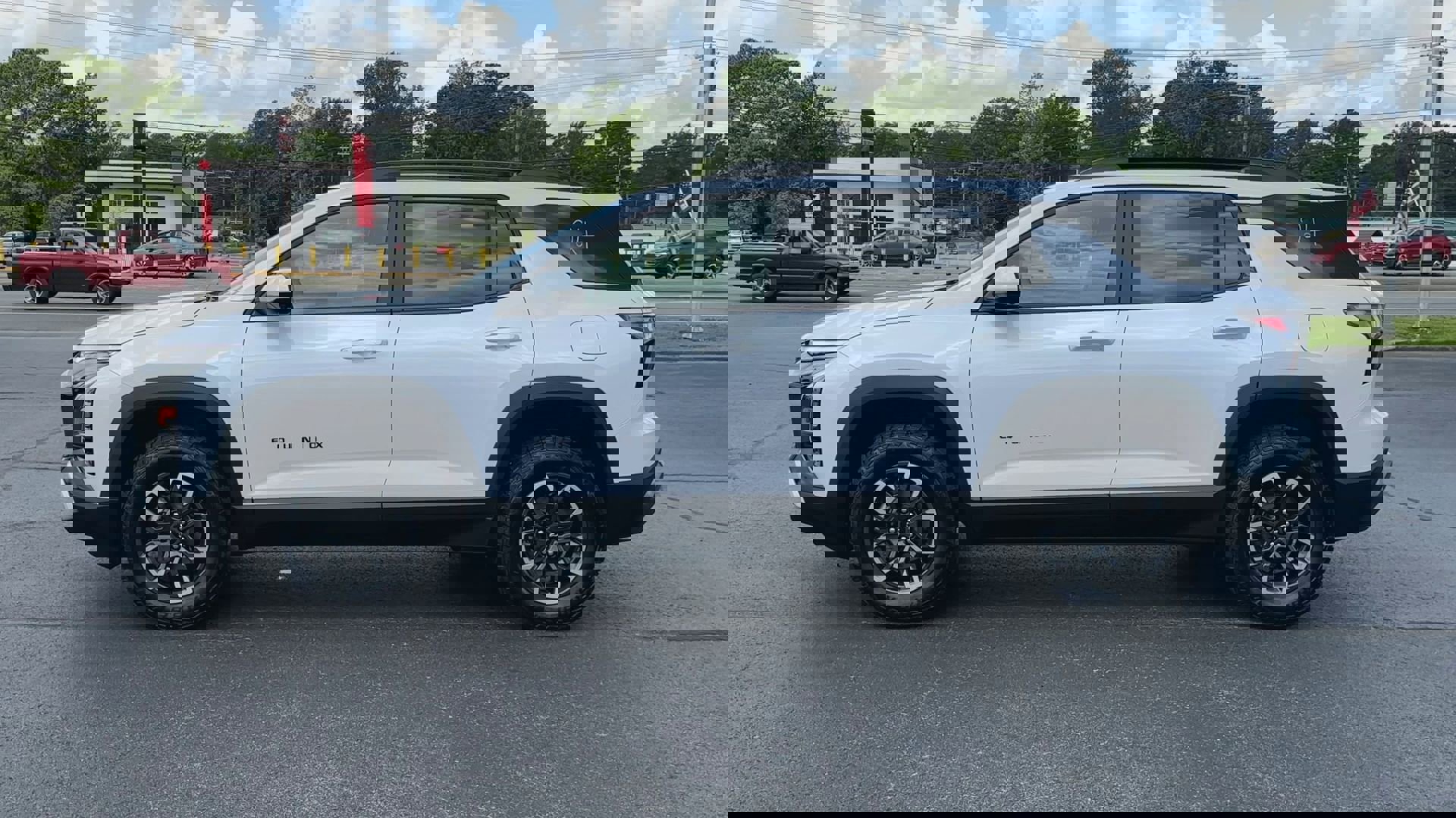 2026 Chevrolet Equinox ACTIV photo 3