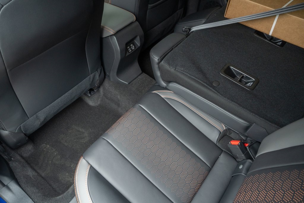 2025 Subaru Crosstrek Limited photo 17