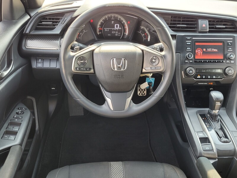 2017 Honda Civic Sport photo 6