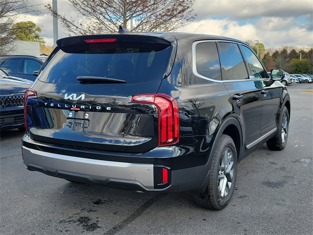 2025 Kia Telluride LX photo 4
