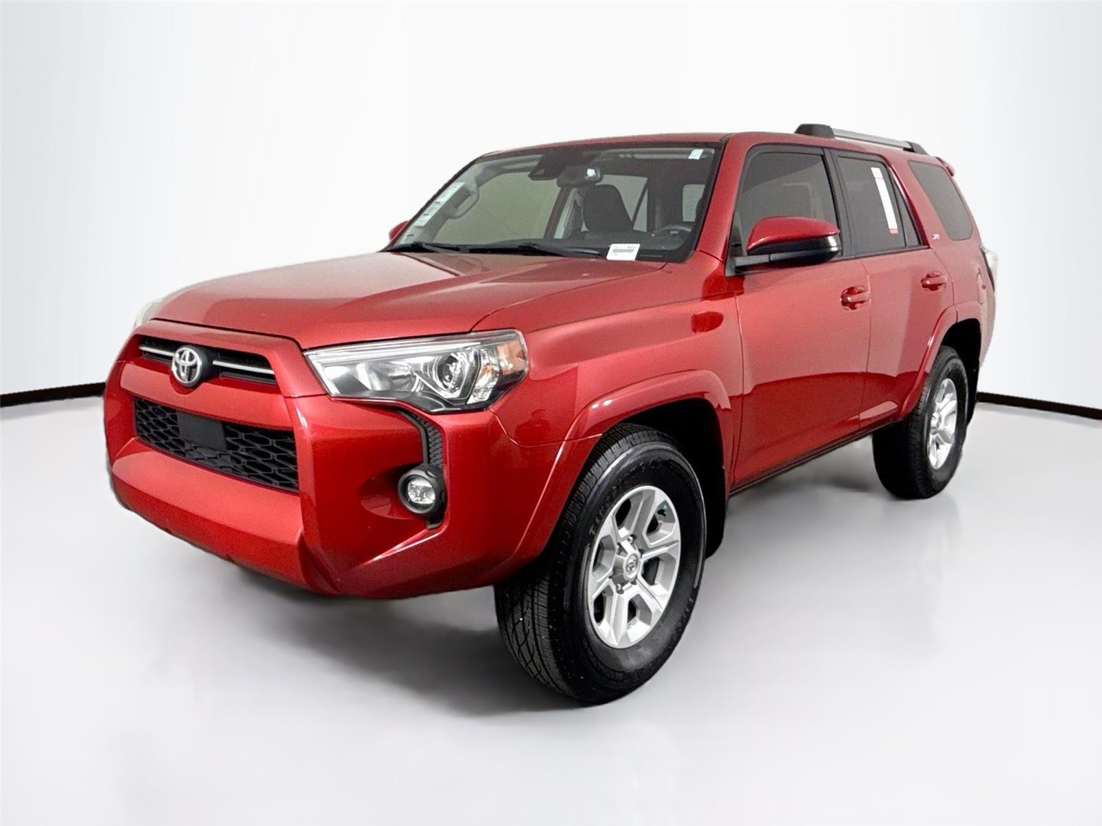 2022 Toyota 4Runner SR5 photo 2