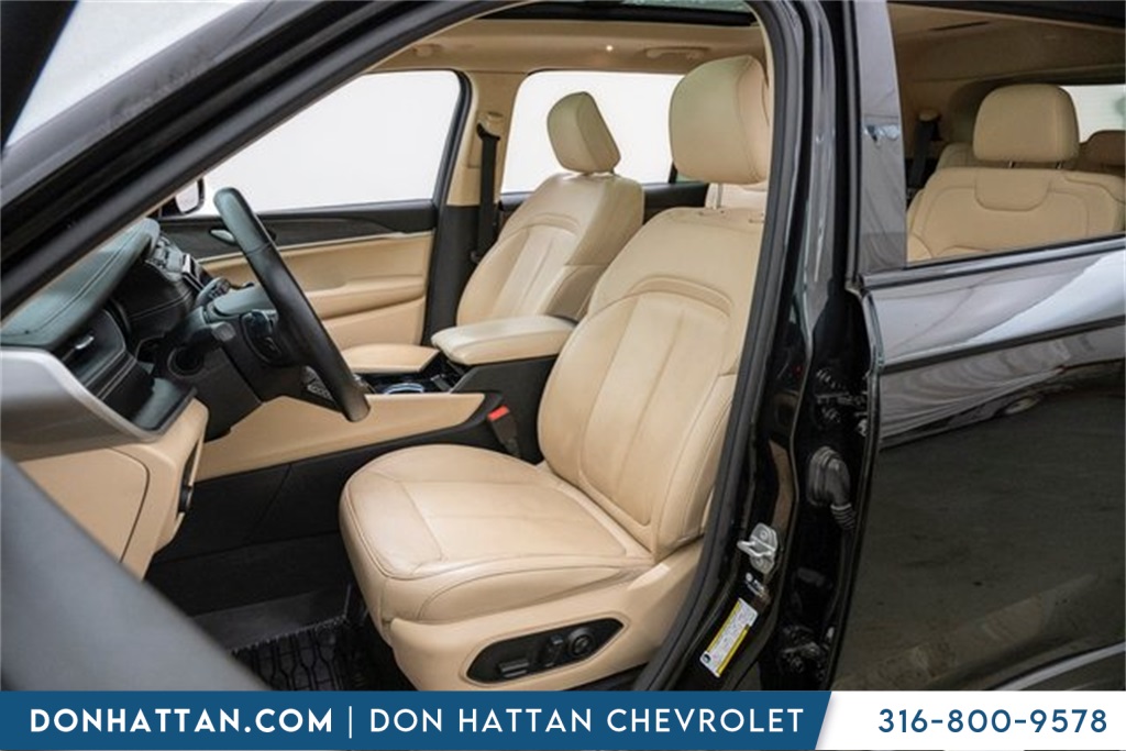 2021 Jeep Grand Cherokee Limited photo 3