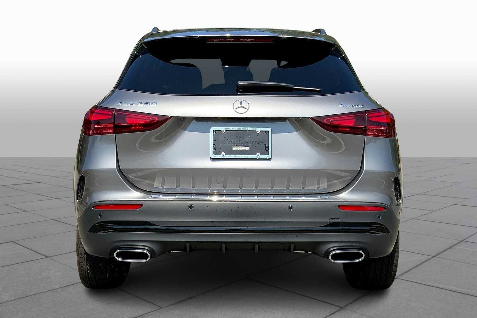 2026 Mercedes Benz GLA 250 4MATIC photo 3