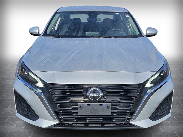 2023 Nissan Altima 2.5 SV photo 2