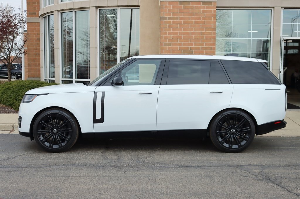 2025 LAND ROVER RANGE ROVER - Image 1