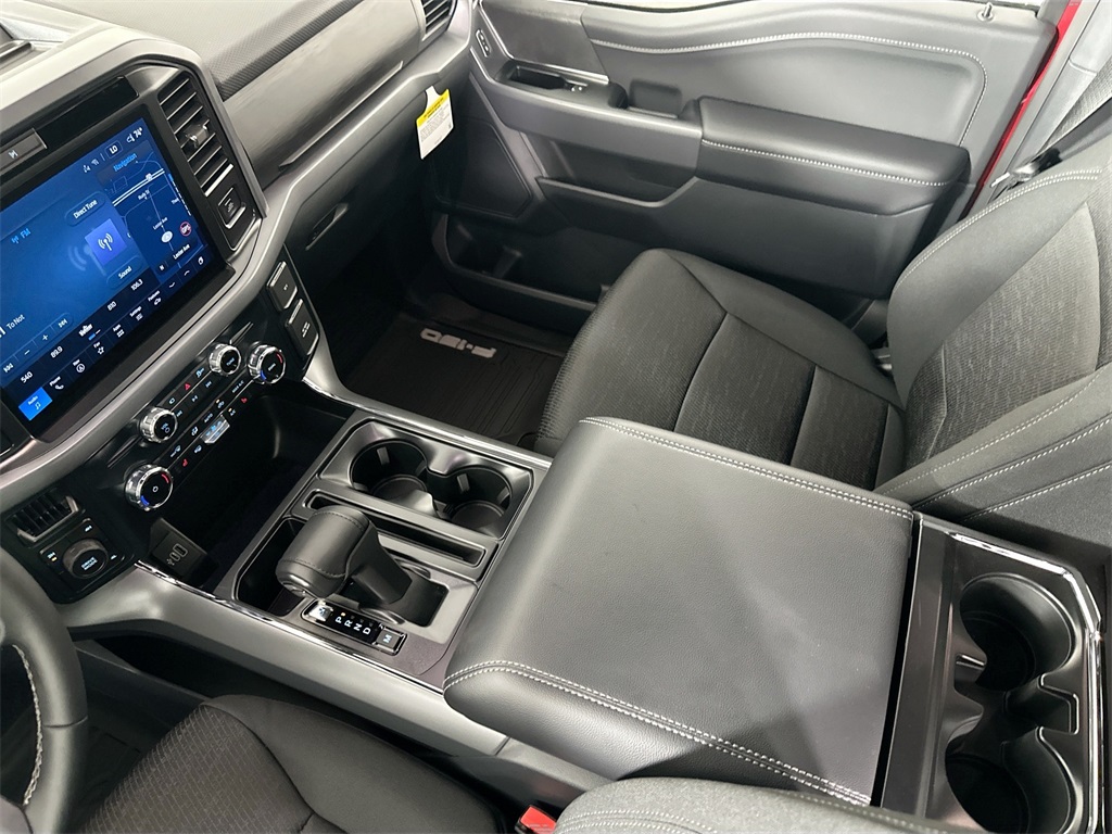 2025 Ford F-150 XLT photo 22