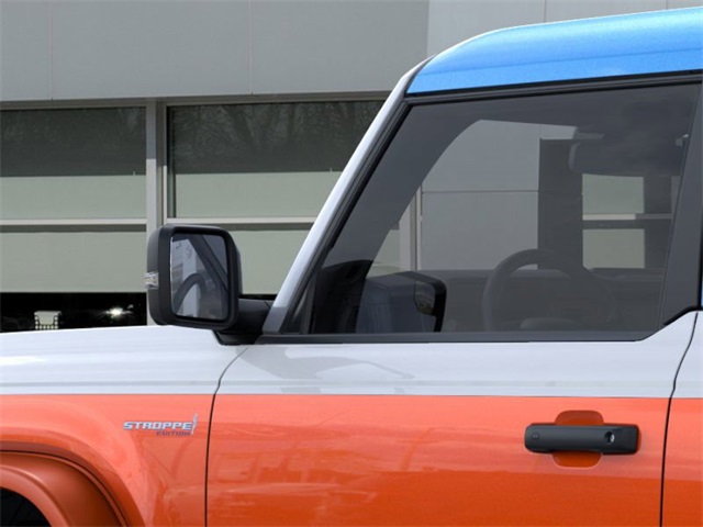 2025 Ford Bronco First Edition photo 21