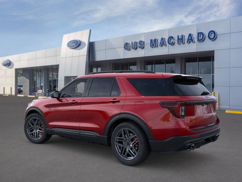 2025 Ford Explorer ST photo 4