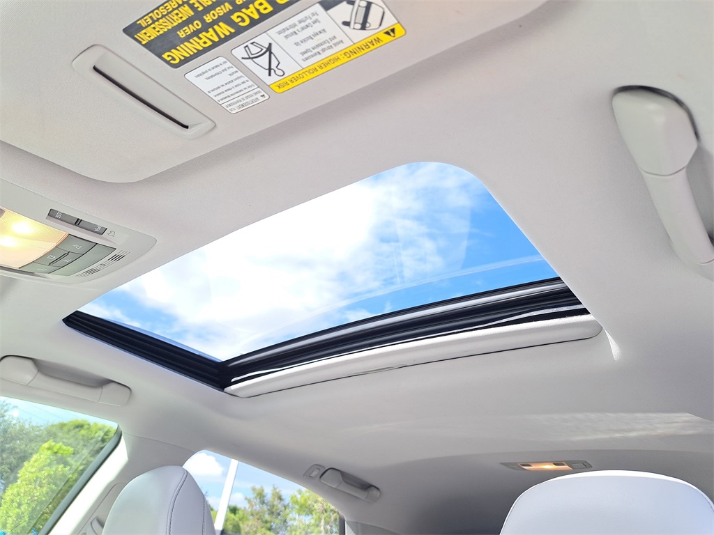 2013 Lexus RX 350 photo 20