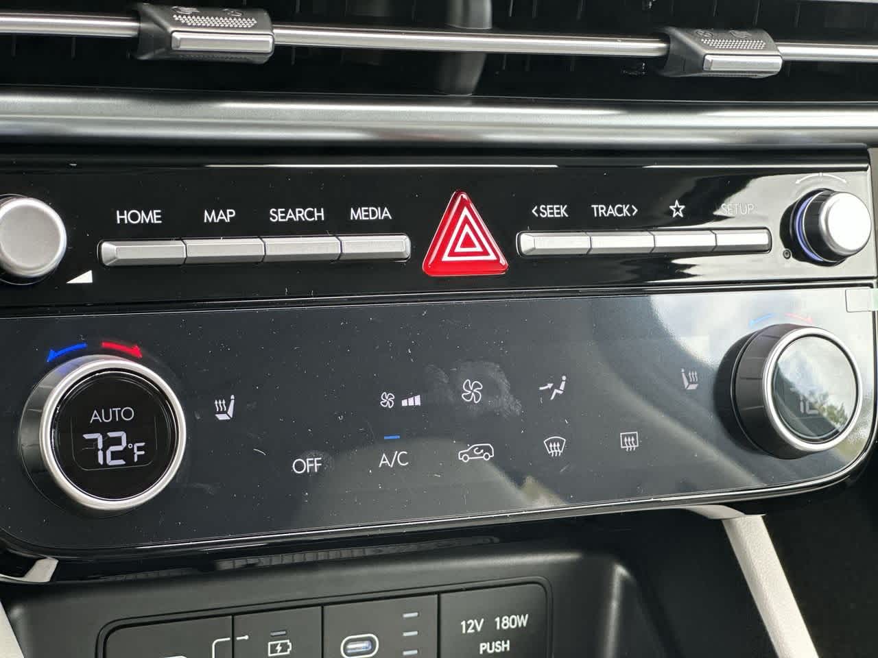 2025 Hyundai Tucson SEL Convenience photo 18