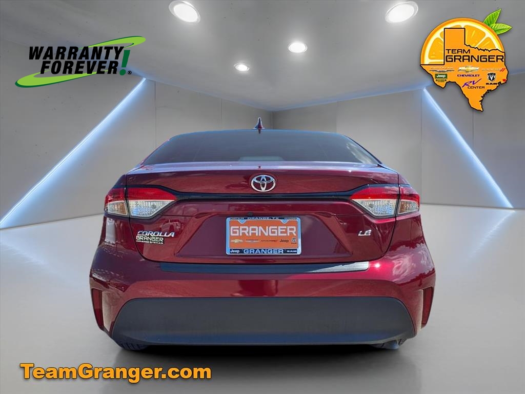 2025 Toyota Corolla LE photo 8