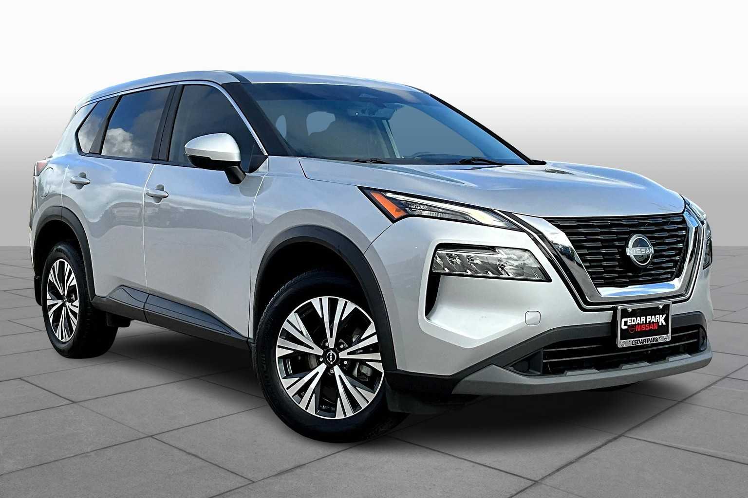 2023 Nissan Rogue SV photo 4