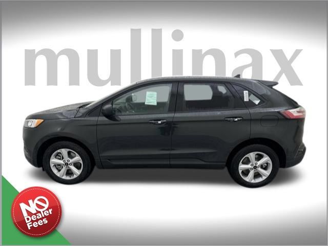 2024 Ford Edge SE photo 2