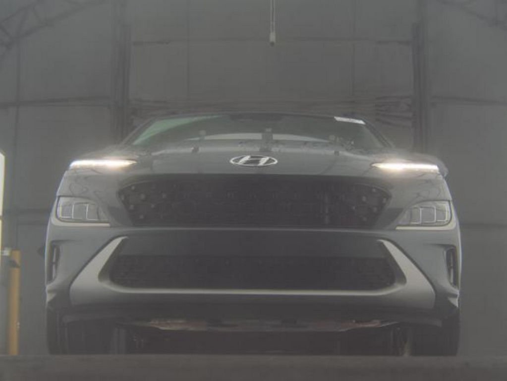 2022 Hyundai Kona Limited photo 3