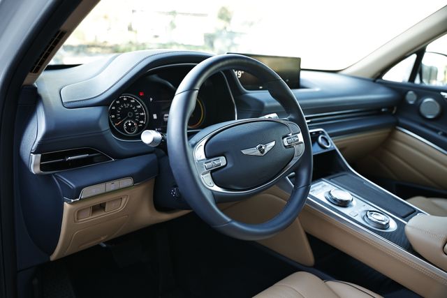 2024 Genesis GV80 3.5T Advanced photo 16