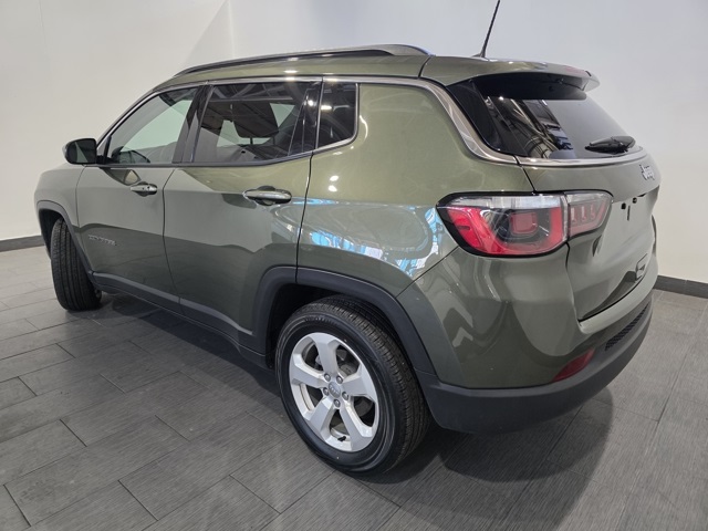 2019 Jeep Compass Latitude photo 3